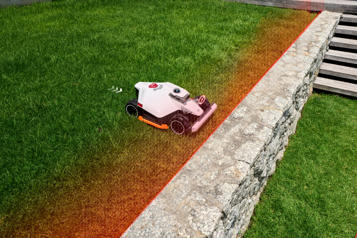 LUBA 3 AWD - Perimeter Wire Free Robot Lawn Mower