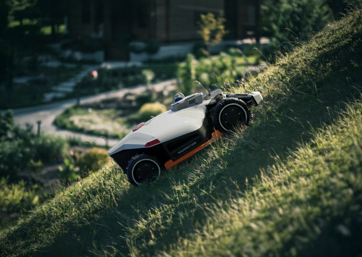 LUBA 3 AWD - Perimeter Wire Free Robot Lawn Mower